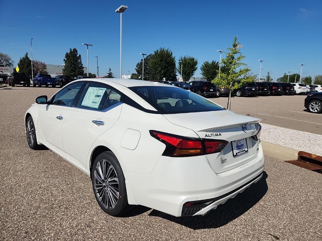 new 2025 Nissan Altima car, priced at $36,260