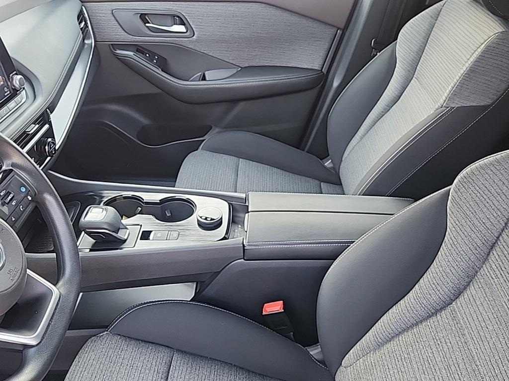 used 2021 Nissan Rogue car, priced at $24,834