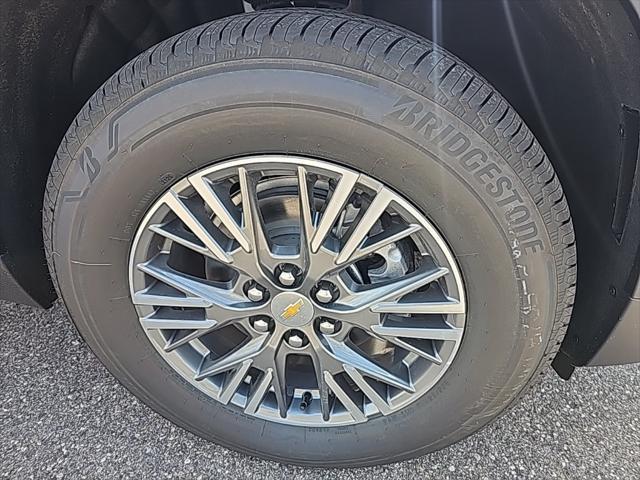 new 2025 Chevrolet Traverse car, priced at $44,945