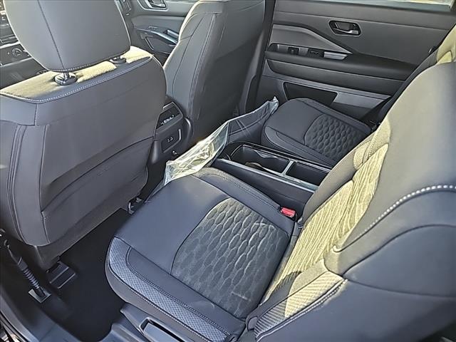 new 2025 Nissan Pathfinder car, priced at $44,880