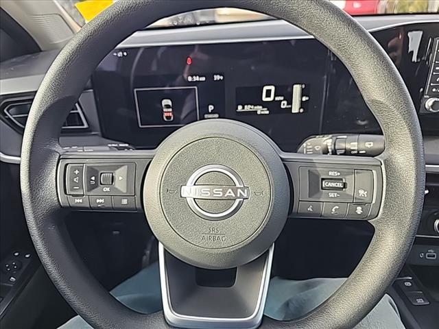new 2025 Nissan Kicks car, priced at $24,430