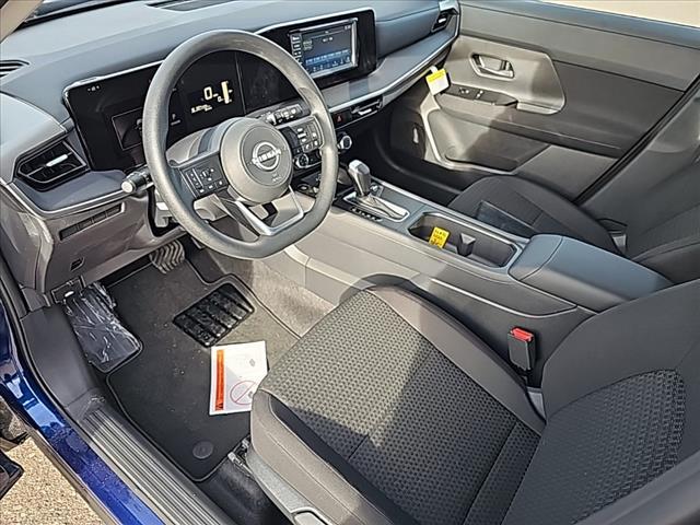 new 2025 Nissan Kicks car, priced at $24,430