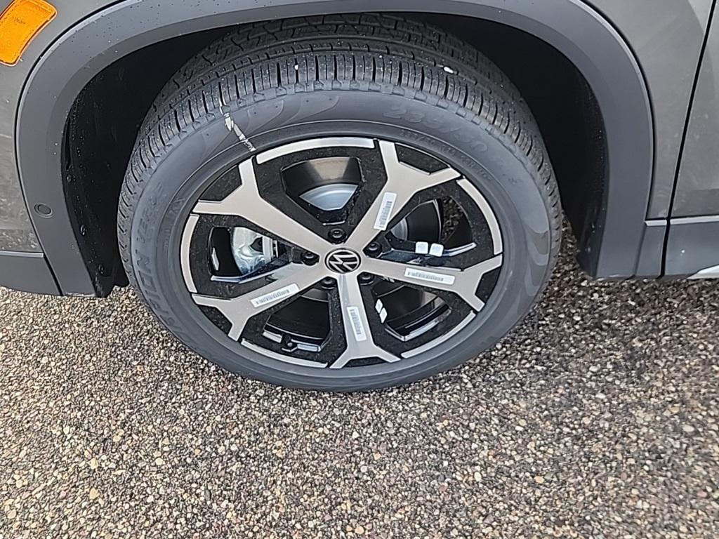 new 2026 Volkswagen Tiguan car, priced at $36,261