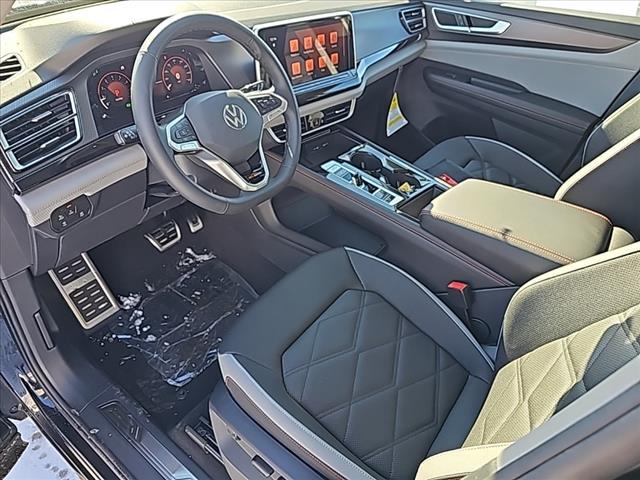new 2025 Volkswagen Atlas car, priced at $46,835