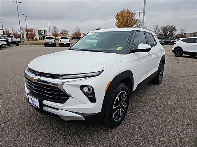 new 2024 Chevrolet TrailBlazer car, priced at $28,480