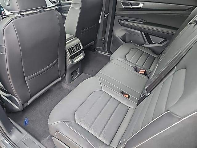 new 2025 Volkswagen Atlas Cross Sport car, priced at $47,889