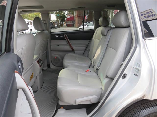 used 2011 Toyota Highlander car, priced at $11,698