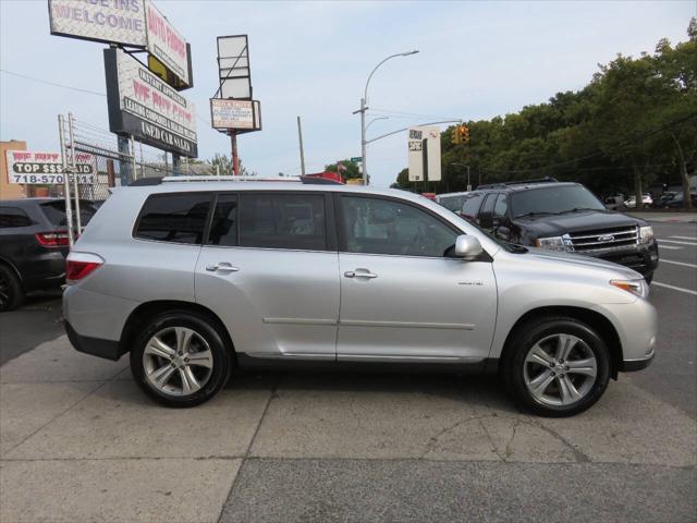 used 2011 Toyota Highlander car, priced at $11,698