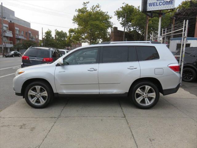 used 2011 Toyota Highlander car, priced at $11,698