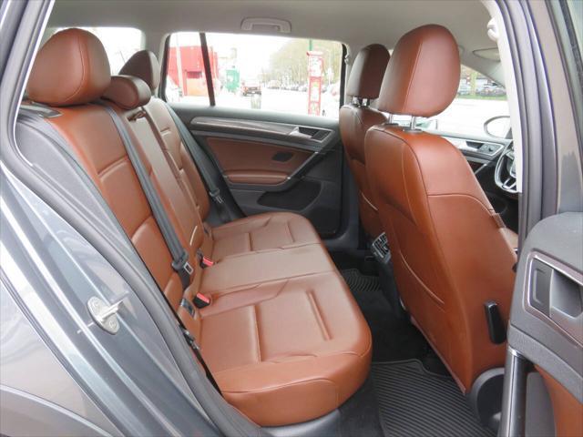 used 2017 Volkswagen Golf Alltrack car, priced at $9,998