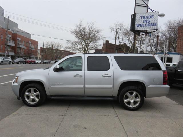 used 2013 Chevrolet Suburban car, priced at $9,499