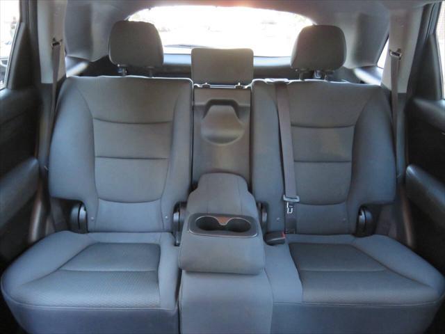 used 2013 Kia Sorento car, priced at $5,499