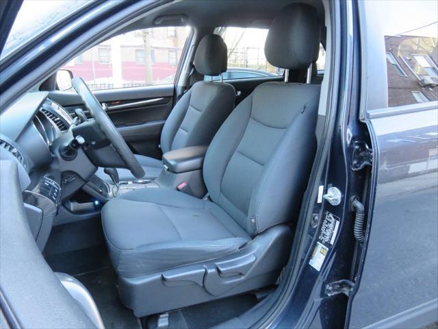 used 2013 Kia Sorento car, priced at $5,499