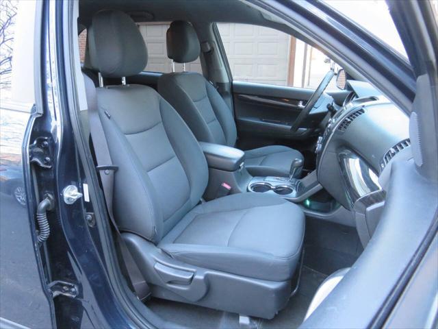 used 2013 Kia Sorento car, priced at $5,499
