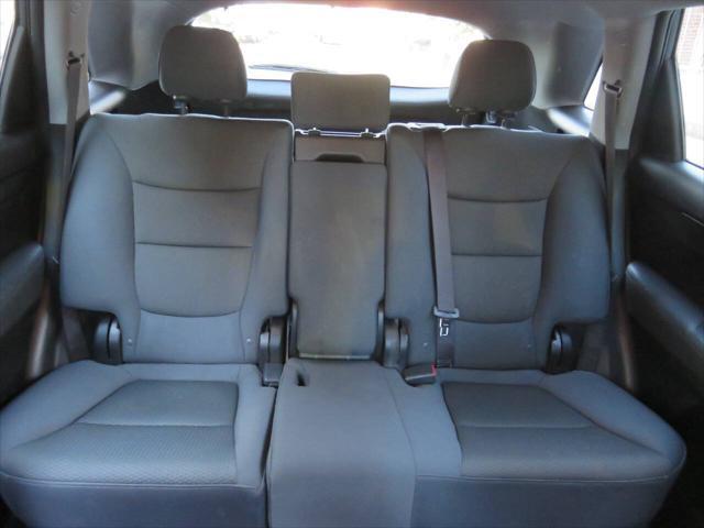 used 2013 Kia Sorento car, priced at $5,499