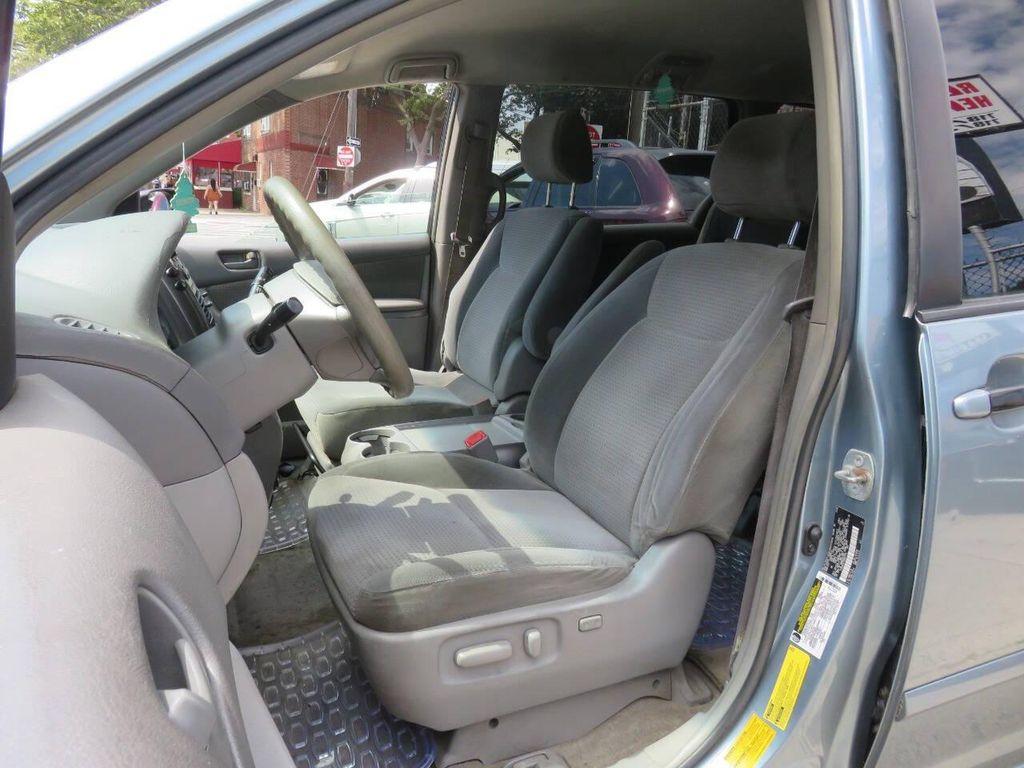 used 2006 Toyota Sienna car, priced at $4,995