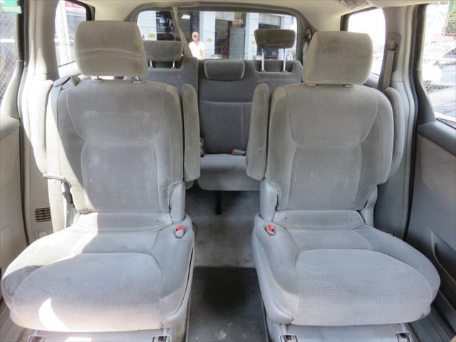 used 2006 Toyota Sienna car, priced at $5,995