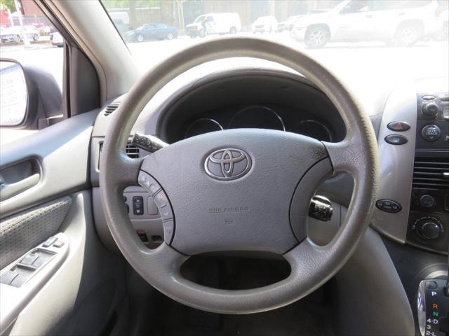 used 2006 Toyota Sienna car, priced at $5,995