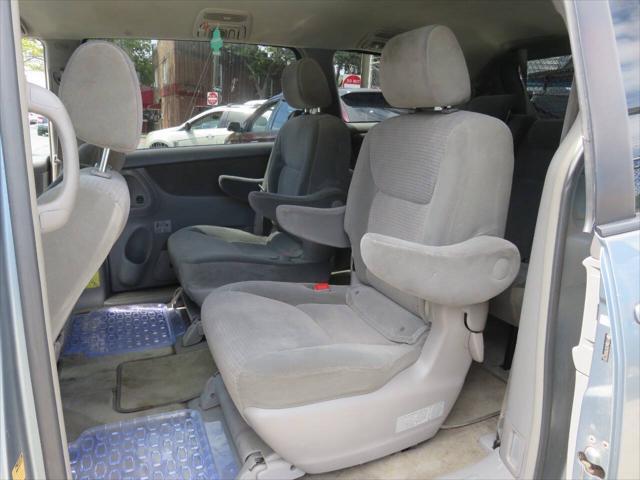 used 2006 Toyota Sienna car, priced at $5,995