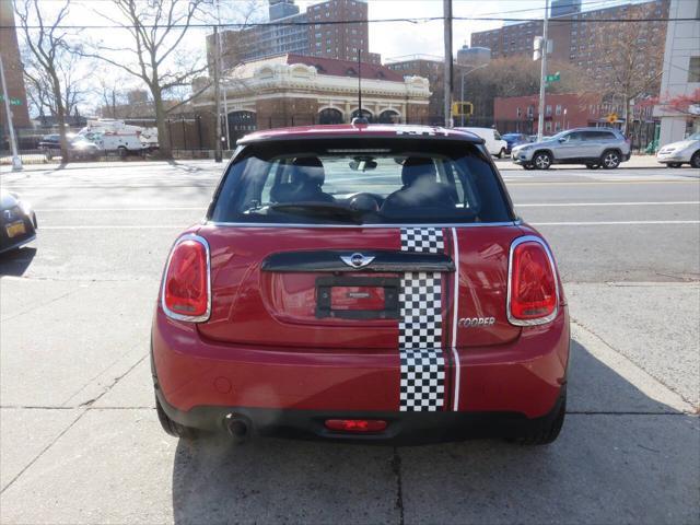 used 2018 MINI Hardtop car, priced at $9,998