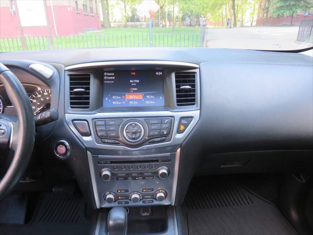 used 2018 Nissan Pathfinder car, priced at $10,999