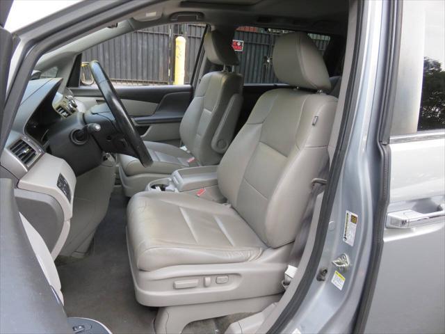 used 2016 Honda Odyssey car, priced at $9,998