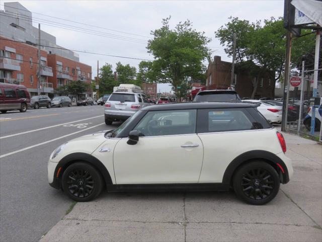 used 2014 MINI Hardtop car, priced at $8,995