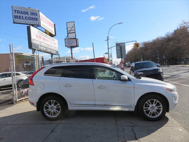 used 2015 Volvo XC60 car, priced at $12,298