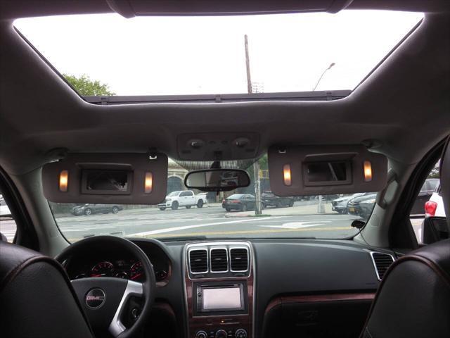 used 2010 GMC Acadia car, priced at $5,999