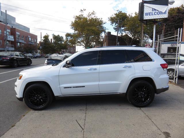 used 2017 Jeep Grand Cherokee car, priced at $12,398