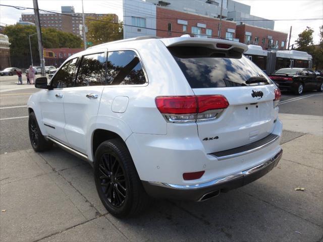 used 2017 Jeep Grand Cherokee car, priced at $12,398