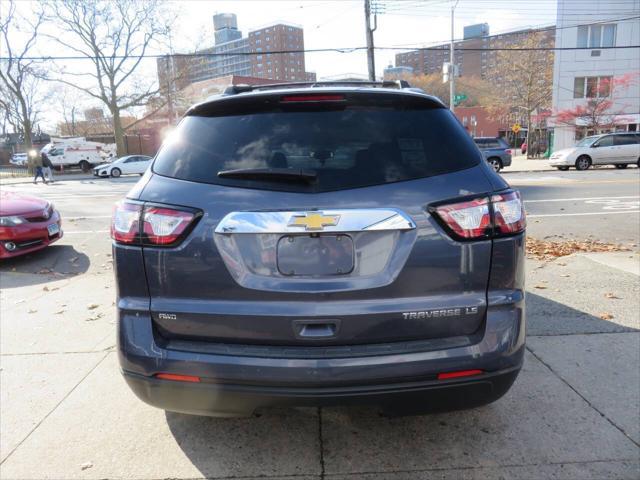 used 2014 Chevrolet Traverse car, priced at $9,498