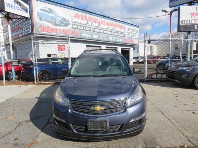 used 2014 Chevrolet Traverse car, priced at $9,498