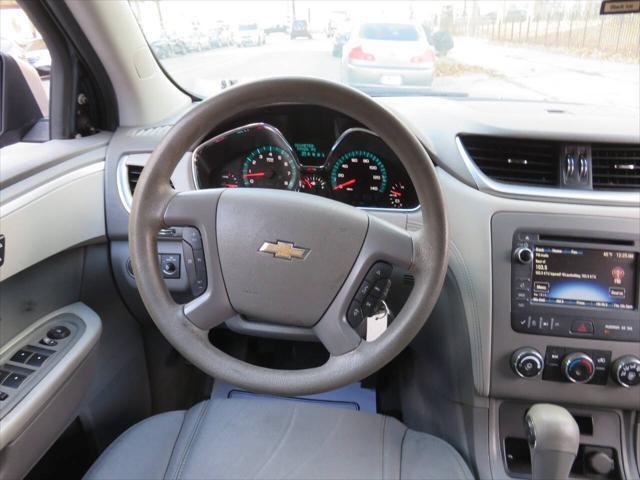 used 2014 Chevrolet Traverse car, priced at $9,498