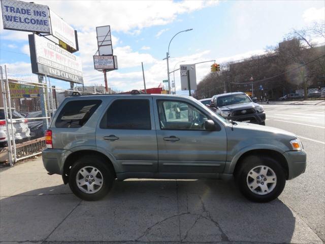 used 2006 Ford Escape car, priced at $3,999