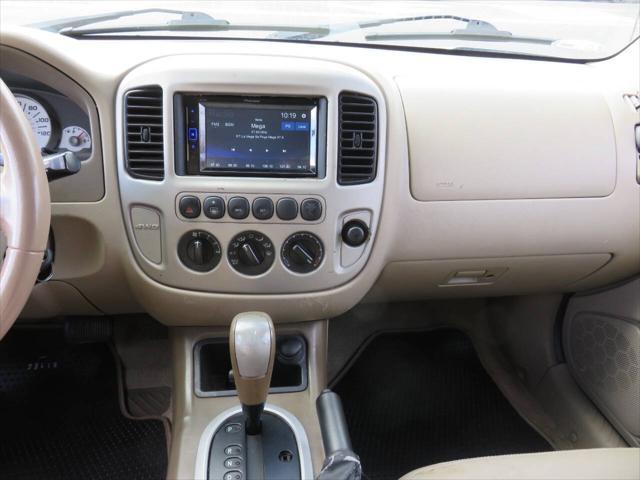 used 2006 Ford Escape car, priced at $3,999