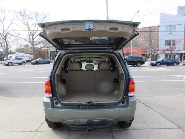 used 2006 Ford Escape car, priced at $3,999