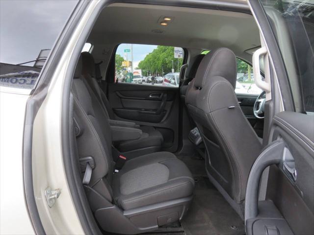 used 2017 Chevrolet Traverse car, priced at $11,598