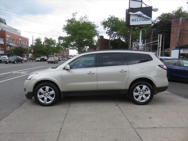 used 2017 Chevrolet Traverse car, priced at $11,598