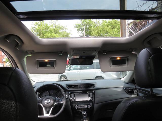used 2020 Nissan Rogue car, priced at $15,598