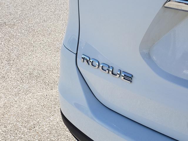 used 2016 Nissan Rogue car, priced at $9,145