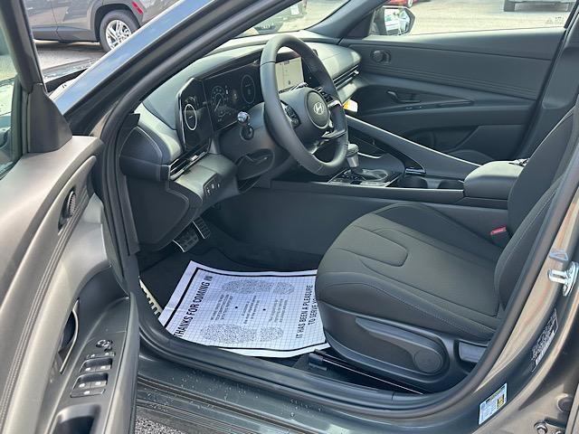 new 2025 Hyundai ELANTRA HEV car, priced at $29,280
