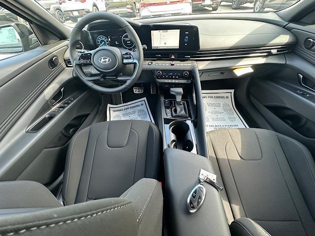 new 2025 Hyundai ELANTRA HEV car, priced at $29,280