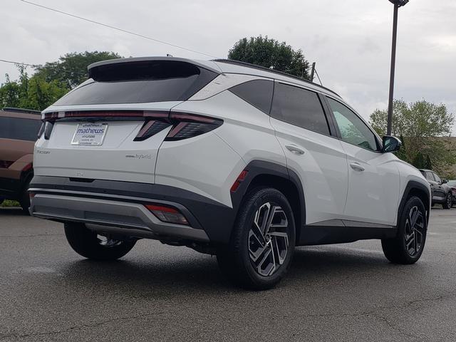 new 2025 Hyundai TUCSON Hybrid car, priced at $42,495