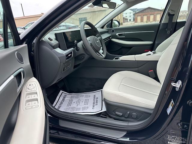 new 2025 Hyundai Sonata car, priced at $29,790