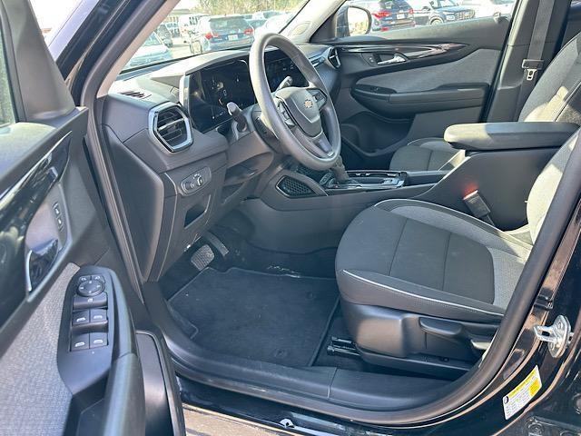 used 2024 Chevrolet TrailBlazer car, priced at $24,258