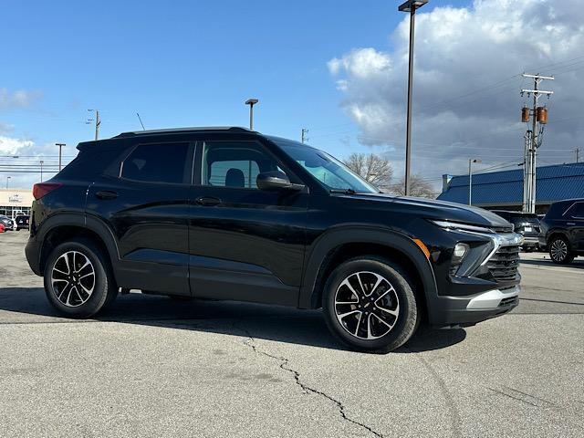 used 2024 Chevrolet TrailBlazer car, priced at $24,258