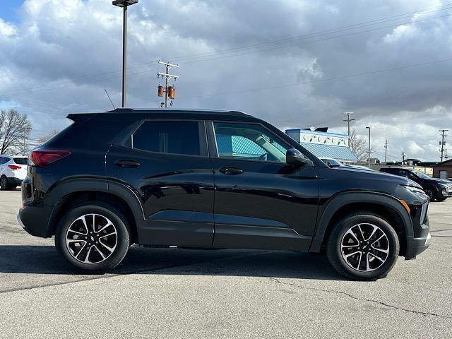 used 2024 Chevrolet TrailBlazer car, priced at $24,258