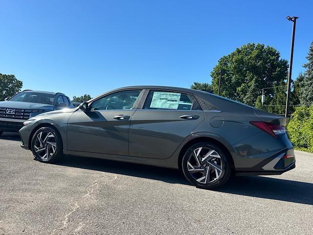 new 2025 Hyundai ELANTRA HEV car, priced at $30,571