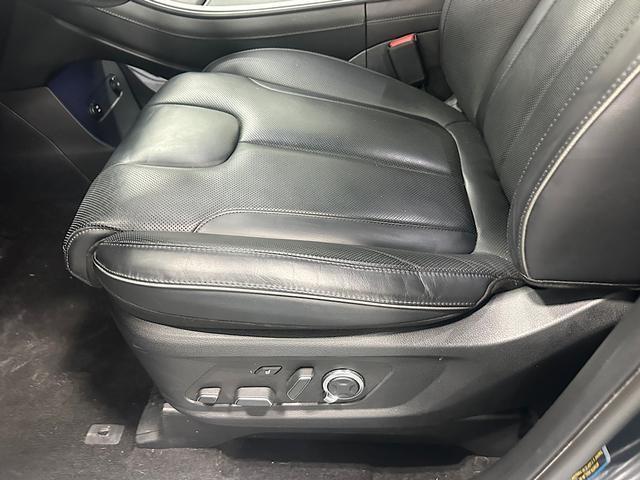 used 2023 Hyundai Palisade car, priced at $39,021